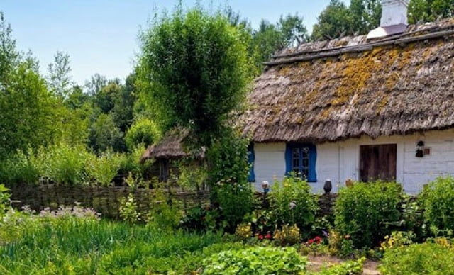 Small Houses in Village Small Houses in Village
