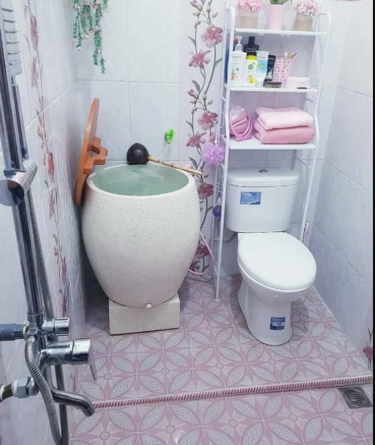 simple comfort room design for small spaces simple comfort room design for small spaces