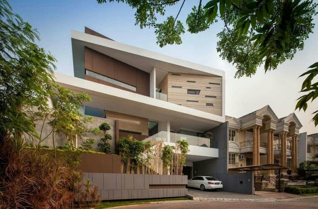 2-Story House with Cool Architecture 2-Story House with Cool Architecture