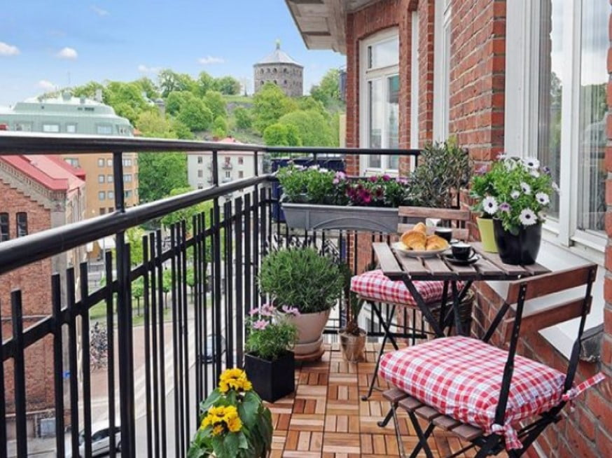 simple balcony design for a small house simple balcony design for a small house