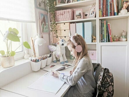 How to choose lighting in a girl's bedroom How to choose lighting in a girl's bedroom