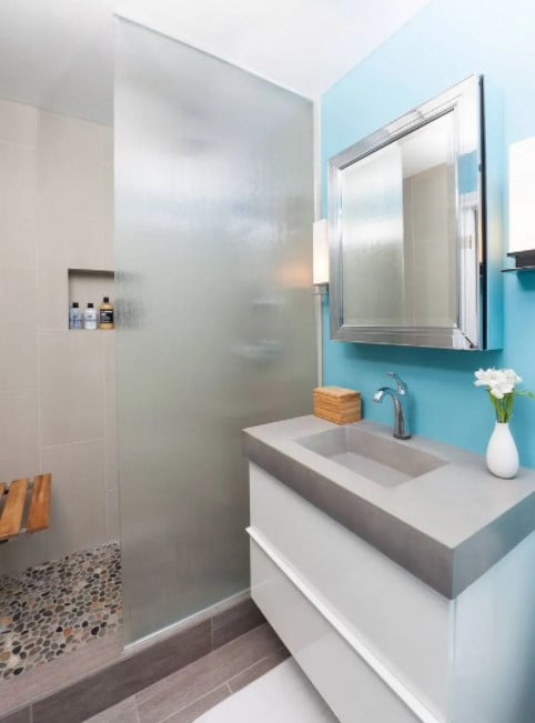 simple comfort room design for small spaces simple comfort room design for small spaces