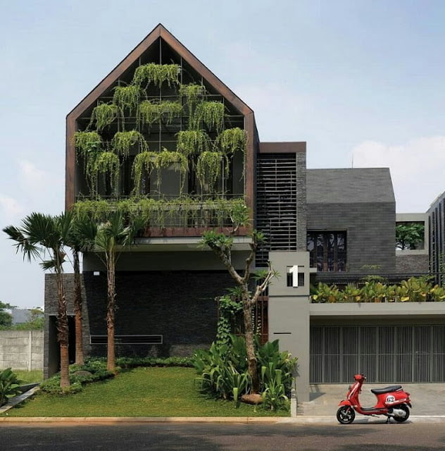 Minimalist 2-storey house with hanging garden Minimalist 2-storey house with hanging garden