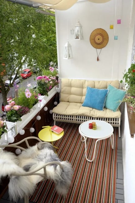 simple balcony design for a small house simple balcony design for a small house