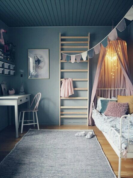 Bedroom for a teenage girl Bedroom for a teenage girl