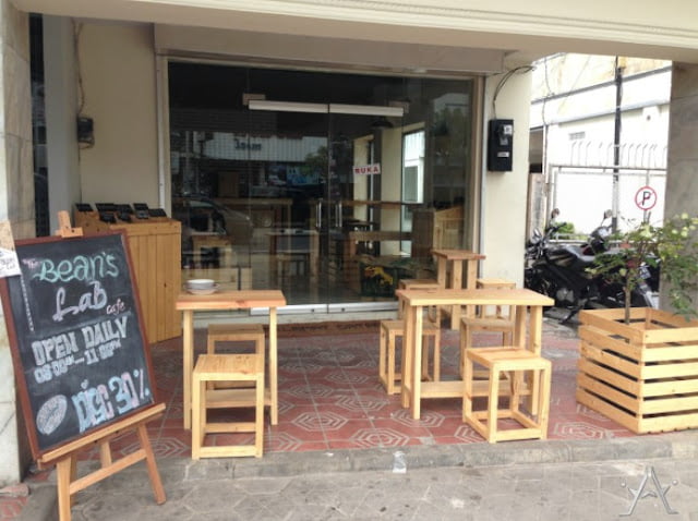 small coffee shop designs small coffee shop designs